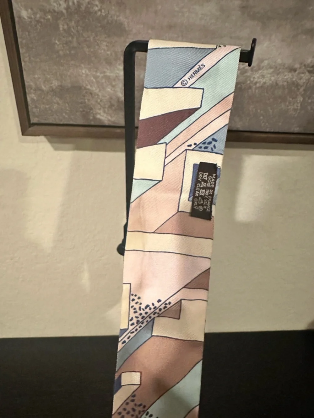 Authentic Hermes Geometric Print Silk Twilly in Blue, Pink, Cream & Tan - Picture 3 of 7